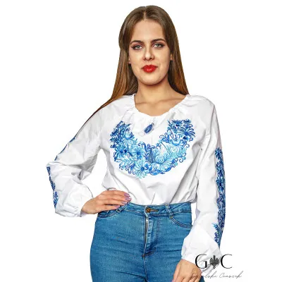 Koszula z haftem i sznurkiem - 02 - widok 1