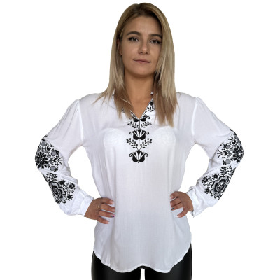 Koszula damska z czarnym haftem -02