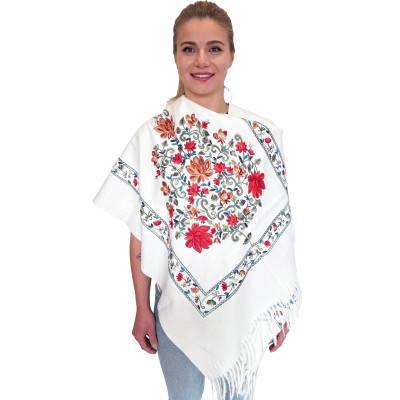 Biały szal damski z kaszmirem haftowany- elegancki ciepły duży szal