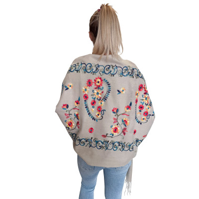 Beżowy szal damski z kaszmirem haftowany- elegancki ciepły duży szal