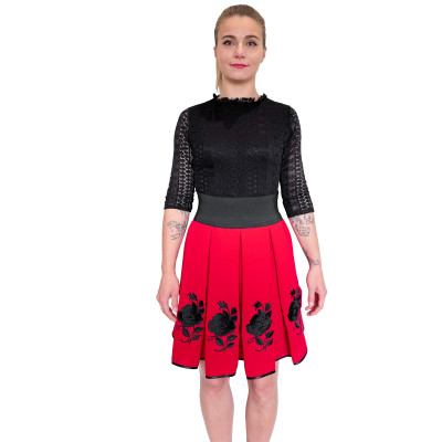 Spódnica czerwona haftowana góralska krótka- 15