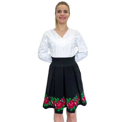 Spódnica czarna góralska folkowa ludowa ze wstawką w róże
