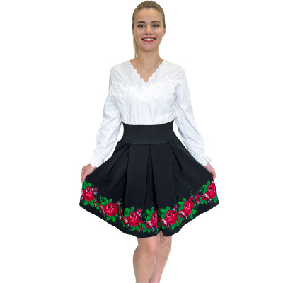 Spódnica czarna góralska folkowa ludowa ze wstawką w róże